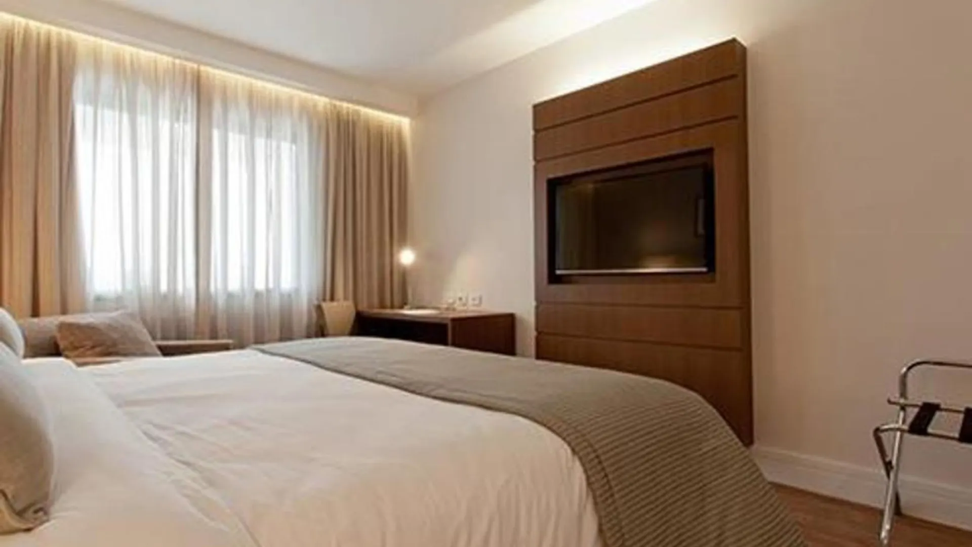 Hotel Golden Tulip São José dos Campos